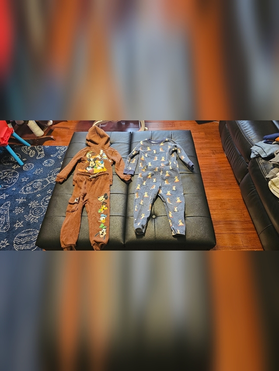 Disney Other - Boys 24 months 2t outfits used good play condition
